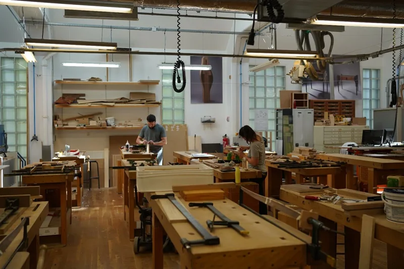 Restauration de mobilier · Fabrication