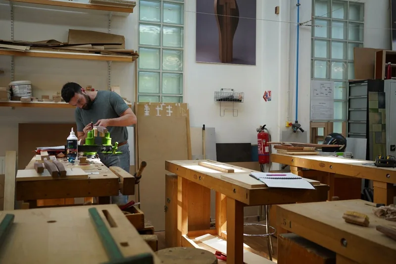 Restauration de mobilier · Fabrication